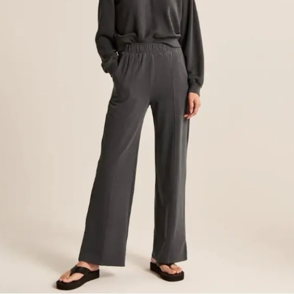 Abercrombie & Fitch Soft Collection Sweatpants
